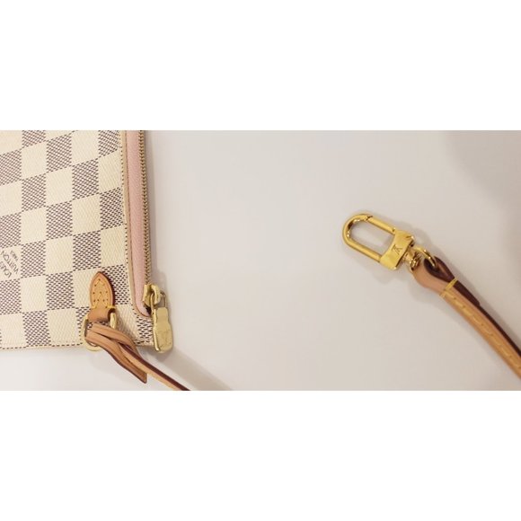 Louis Vuitton Neverfull MM Pochette in Damier Azur Canvas - Picture 8 of 9